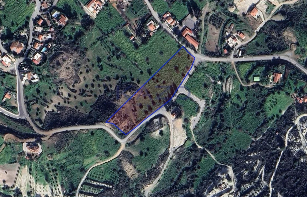11,604m² Plot for Sale in Asgata, Limassol District