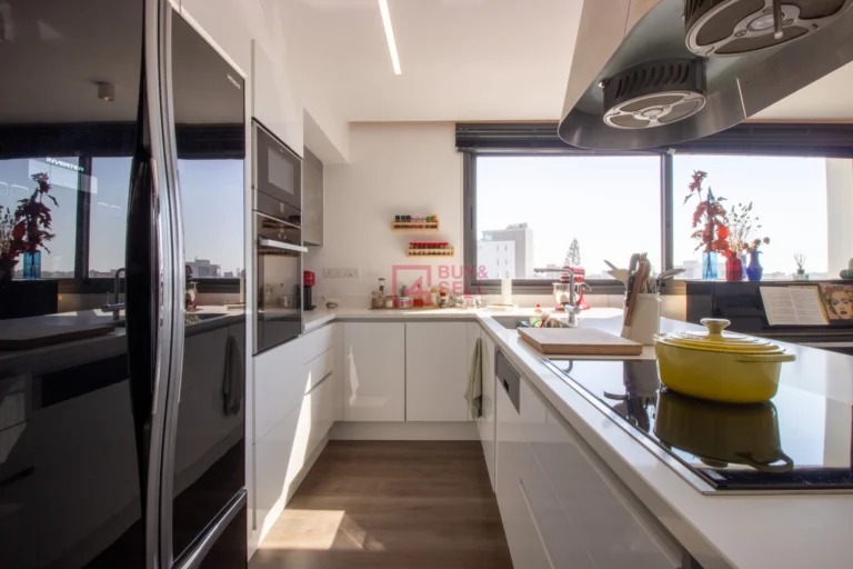 2 Bedroom Apartment for Sale in Limassol – Mesa Geitonia