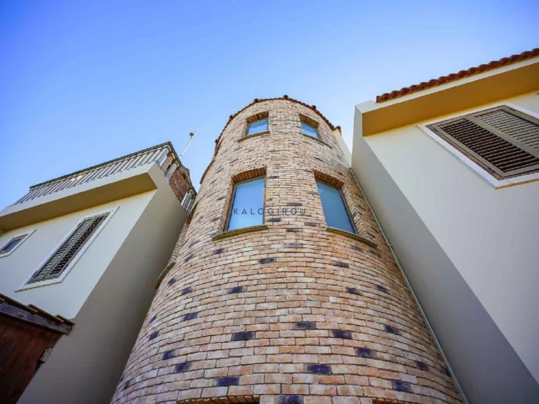 5 Bedroom House for Sale in Tseri, Nicosia District