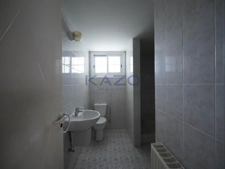 5 Bedroom House for Sale in Palaiometocho, Nicosia District