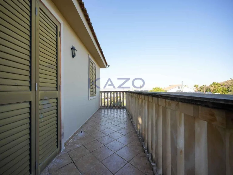 5 Bedroom House for Sale in Tseri, Nicosia District