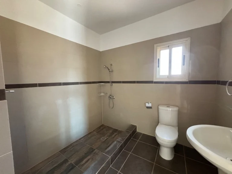 3 Bedroom House for Sale in Monagroulli, Limassol District