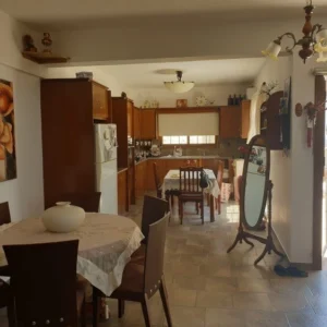 4 Bedroom House for Sale in Pachna, Limassol District