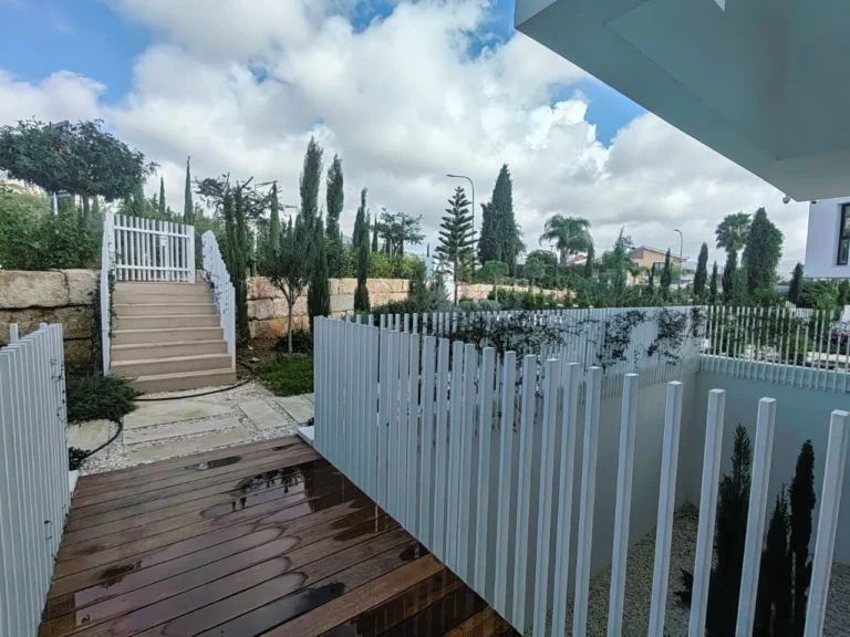 5 Bedroom House for Sale in Pegeia, Paphos District