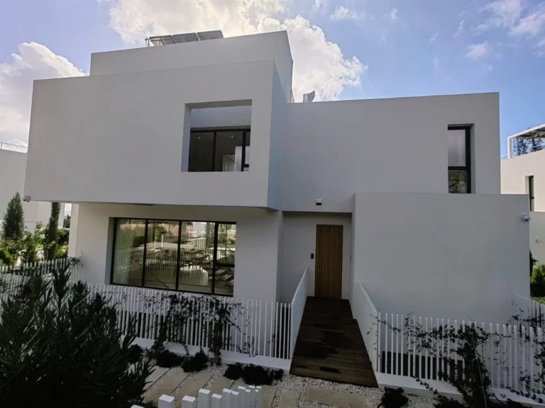 5 Bedroom House for Sale in Pegeia, Paphos District