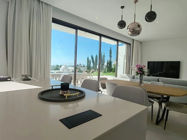 5 Bedroom House for Sale in Pegeia, Paphos District