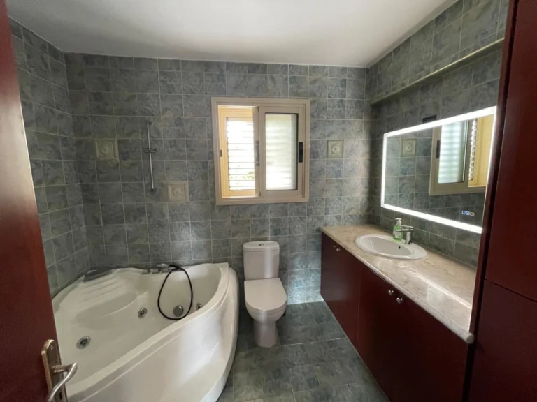 4 Bedroom House for Rent in Mesogi, Paphos District