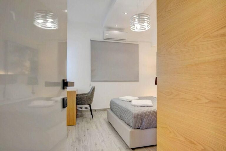 2 Bedroom Apartment for Rent in Kato Paphos